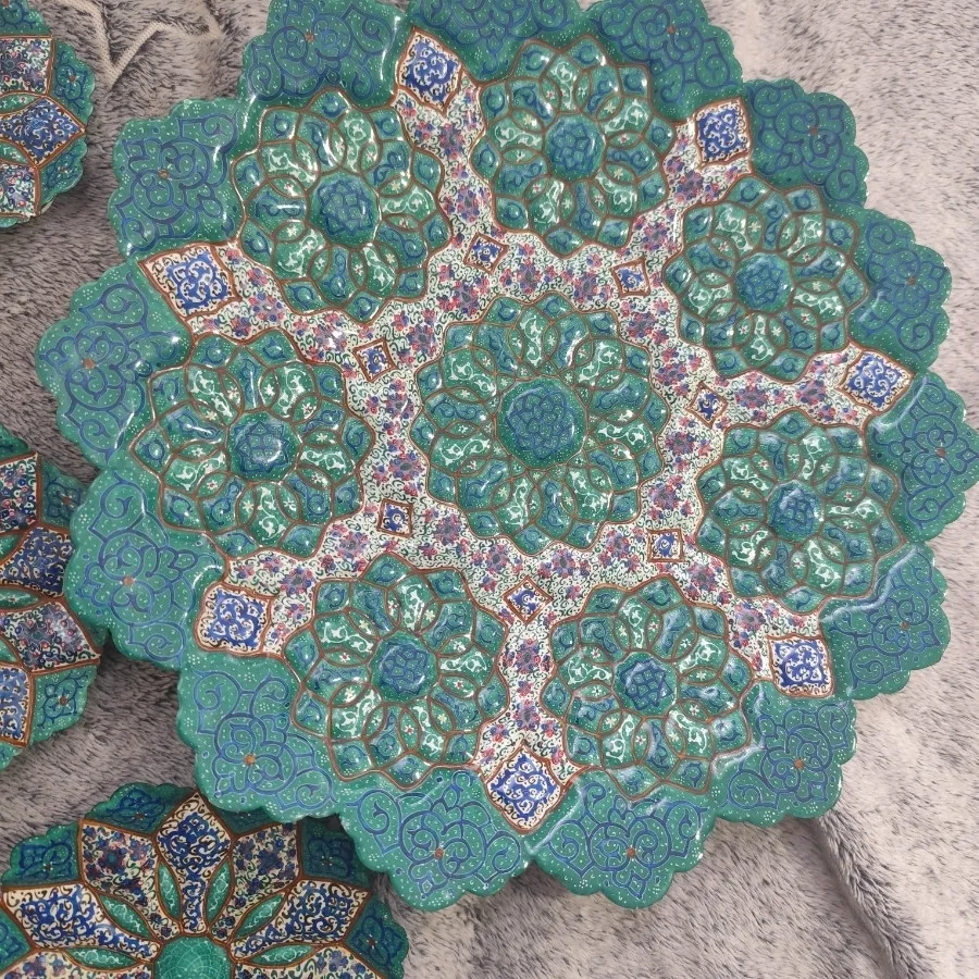 بشقاب های میناکاری