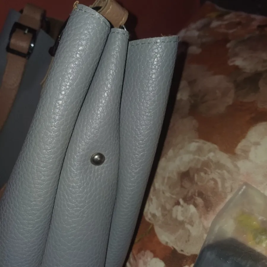 کیف طوسی بابندهای کرمی سی