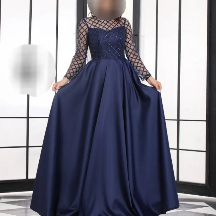 پیراهن مجلسی ناریکا