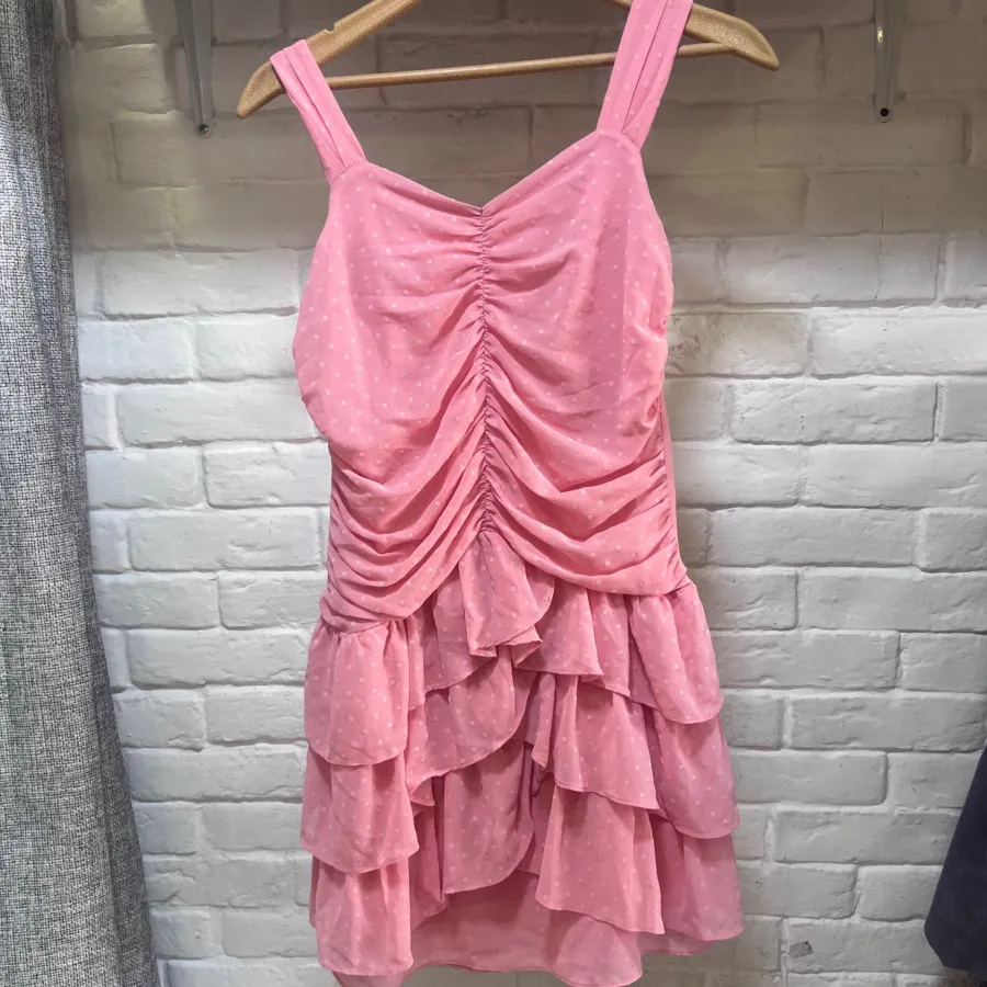 پیراهن خال خالی