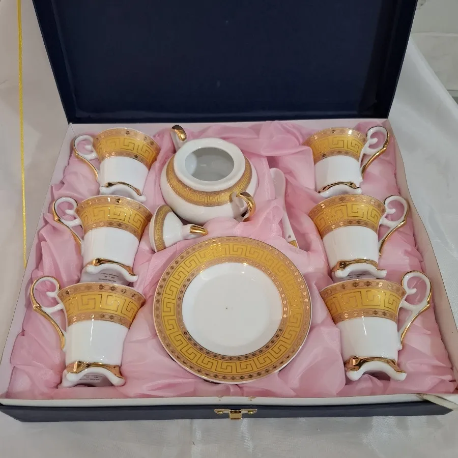 فنجان قهوه خوری ایتالیایی