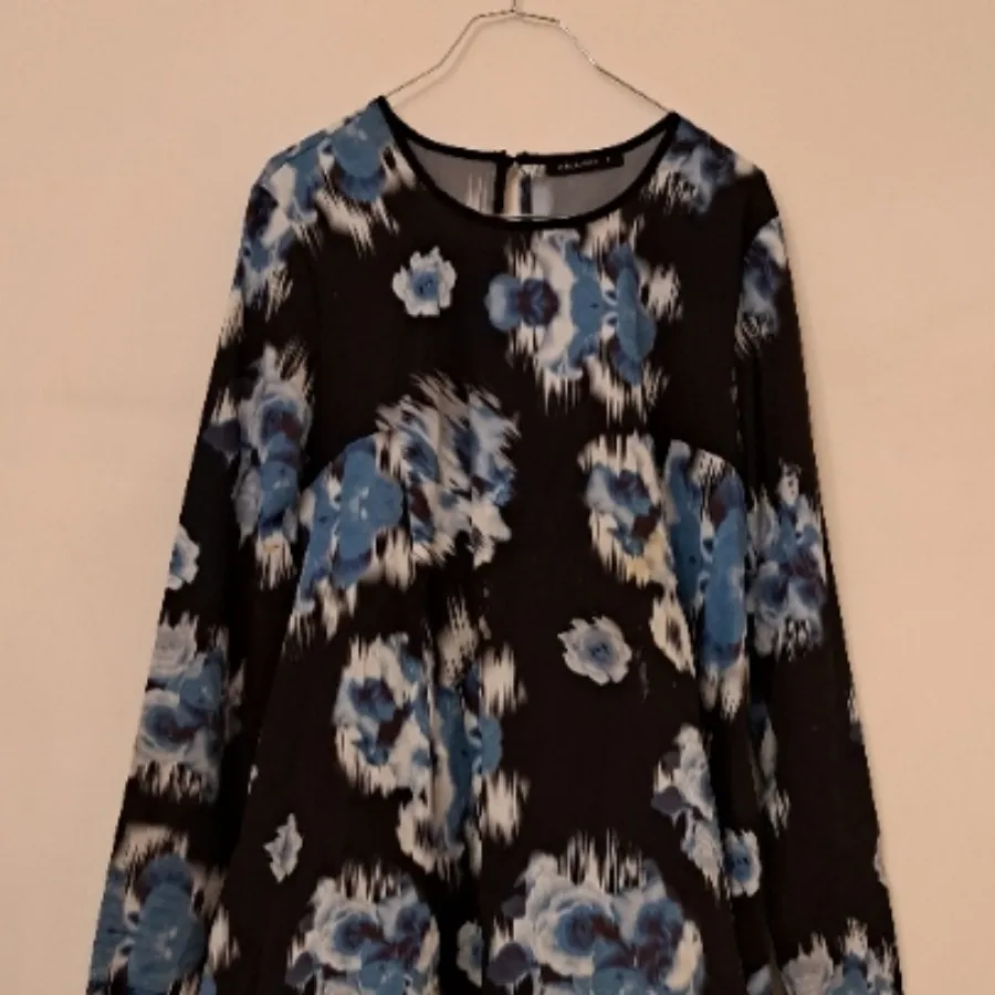 پیراهن گلدار