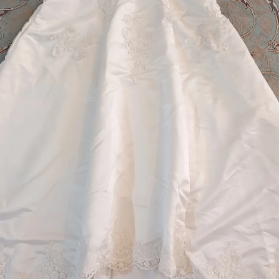 لباس عروس یقه هفت