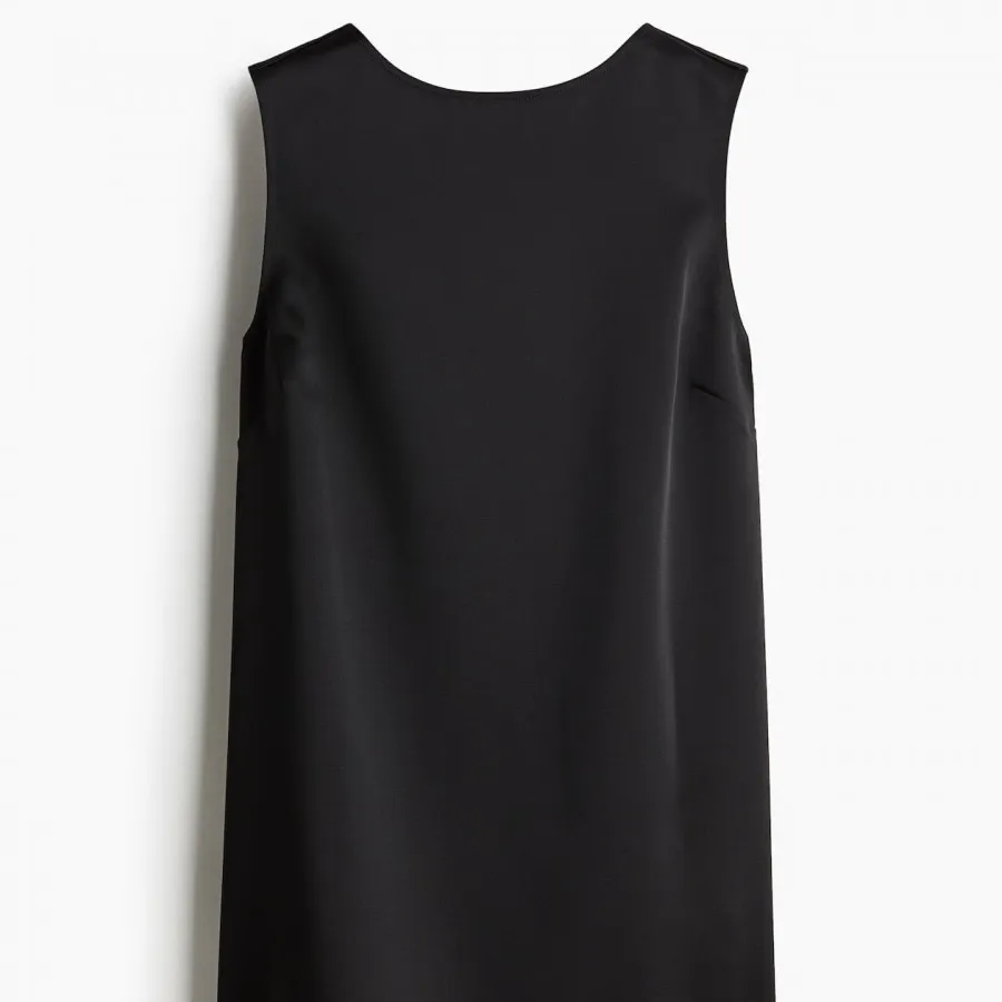 پیراهن مشکی اچ اند ام