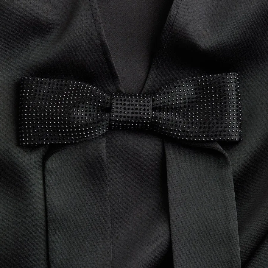 پیراهن مشکی اچ اند ام