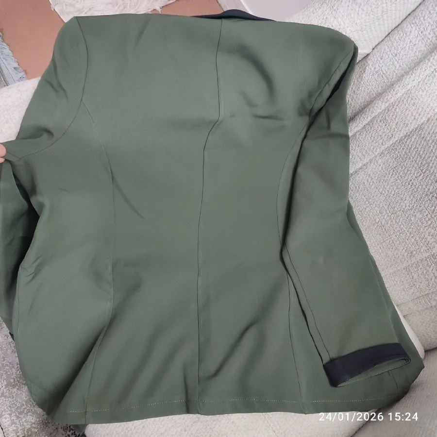 کت تک آستردار