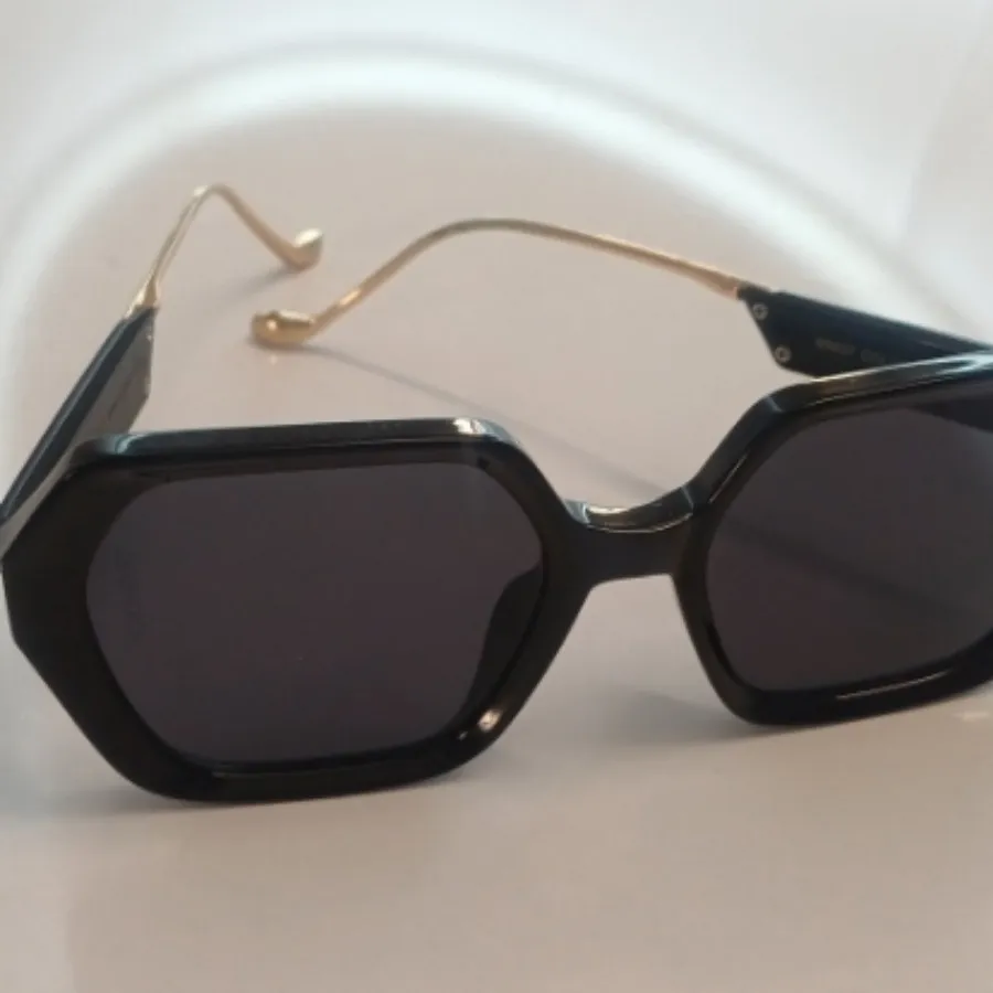 عینک دیور Dior