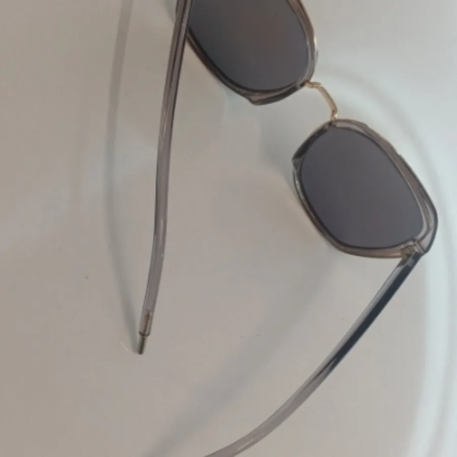 عینک آفتابی