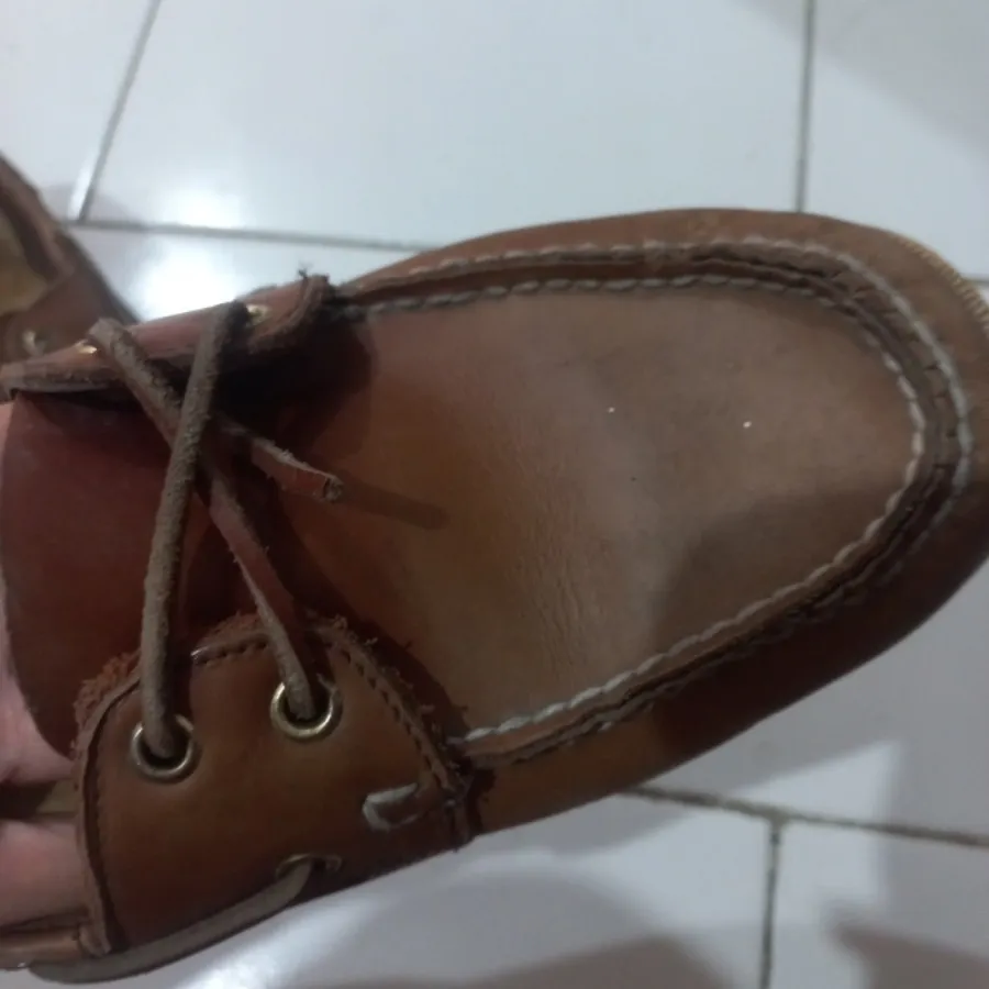 کفش بسیار زیبا اصلی