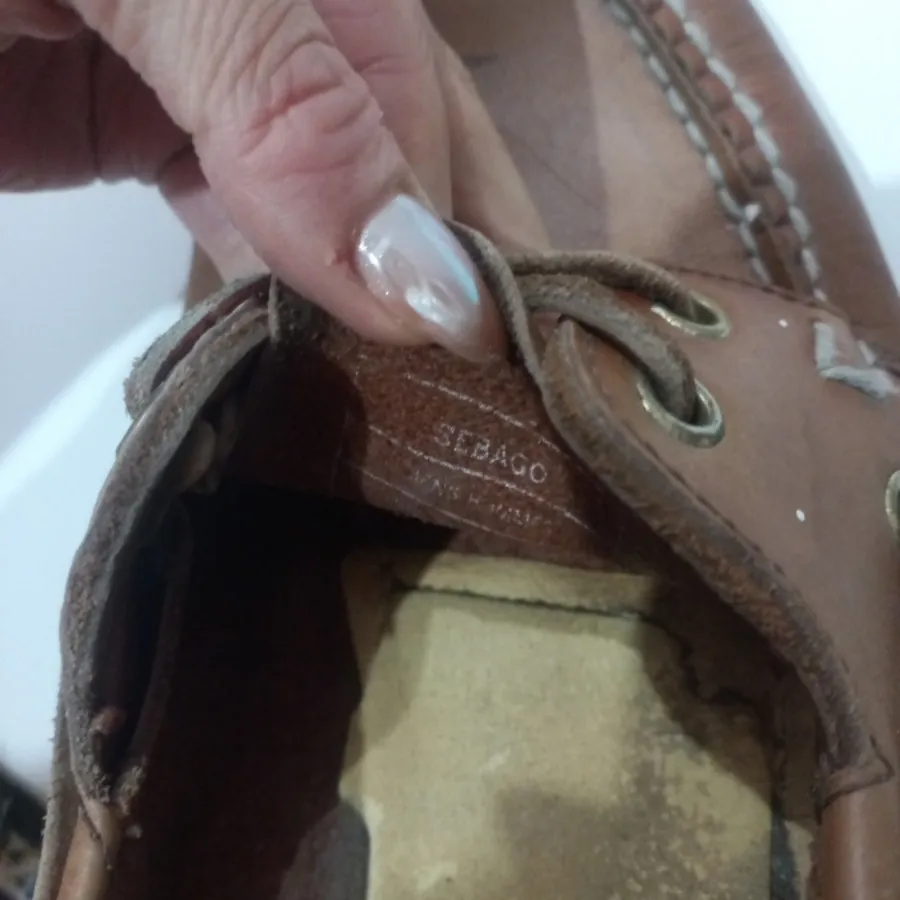 کفش بسیار زیبا اصلی