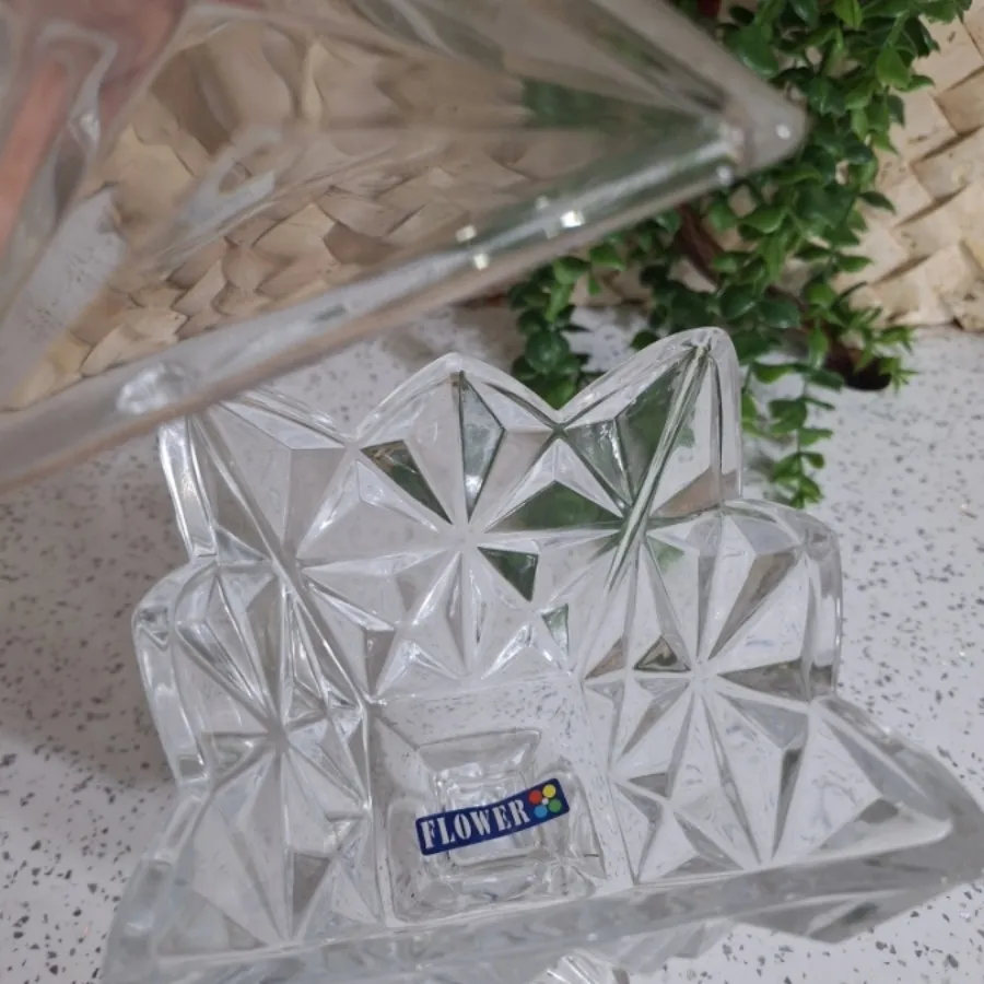 شکلات خوری شیشه ای