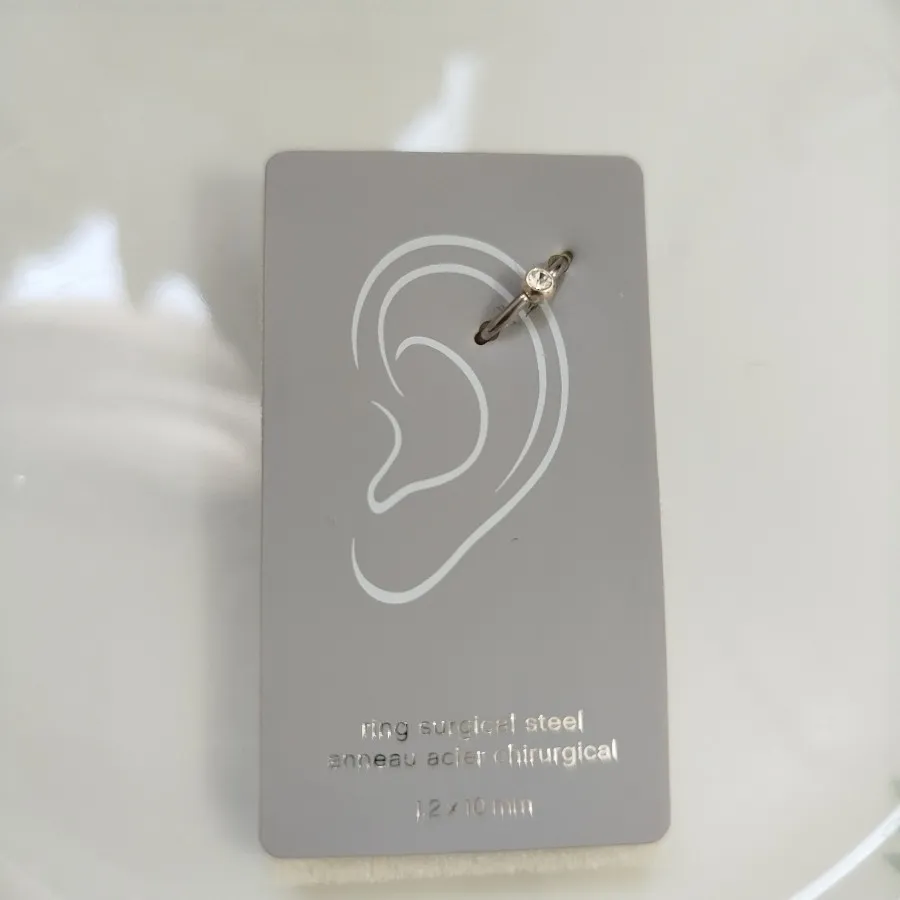 پیرسینگ گوش