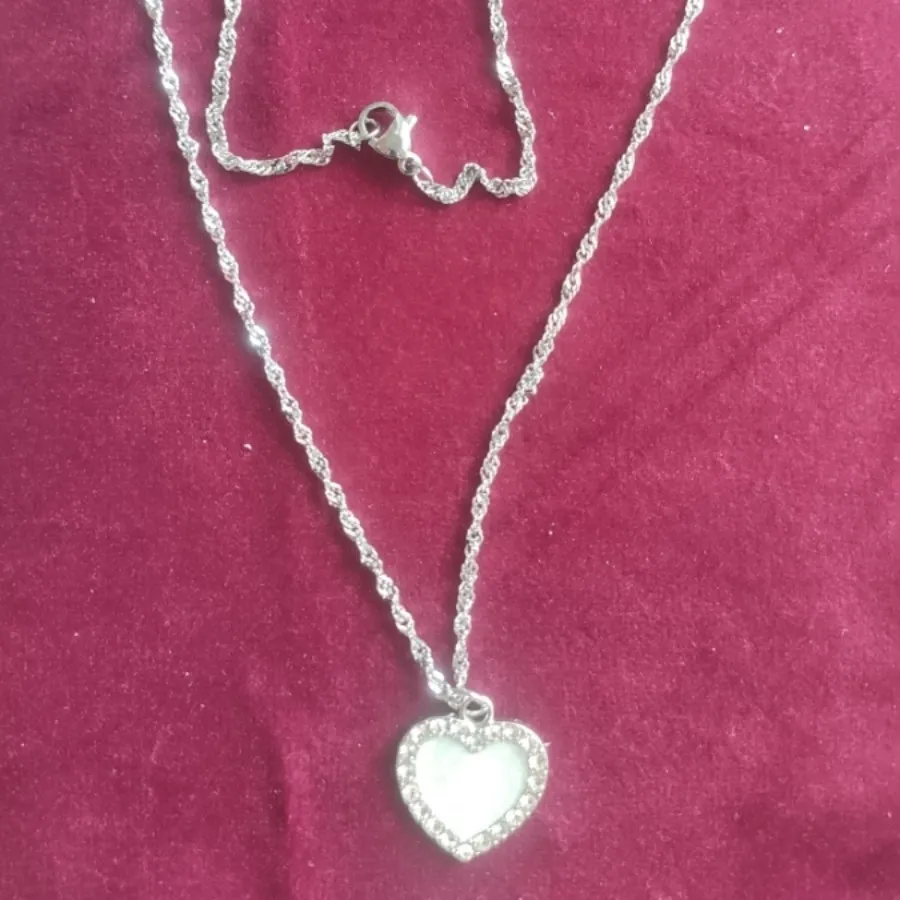 گردنبندهای استیل