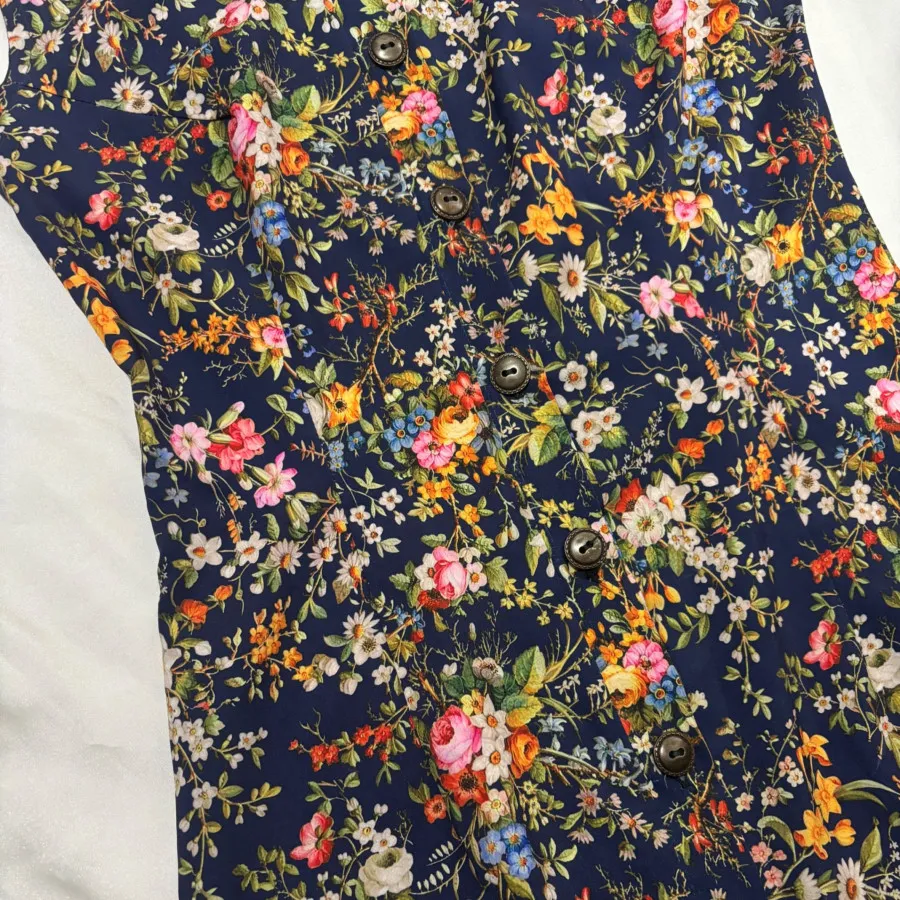 پیراهن گلدار