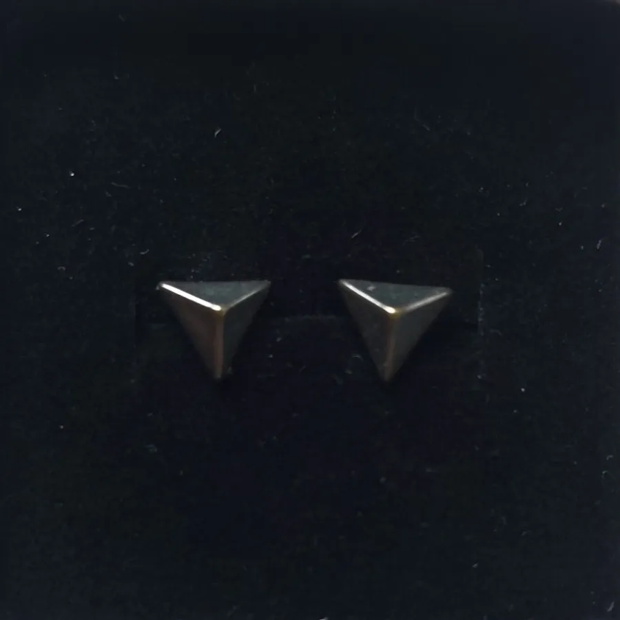 گوشواره های ریز h&m