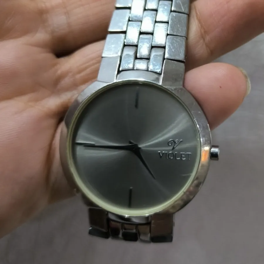 ساعت ویولت اصل ژاپن