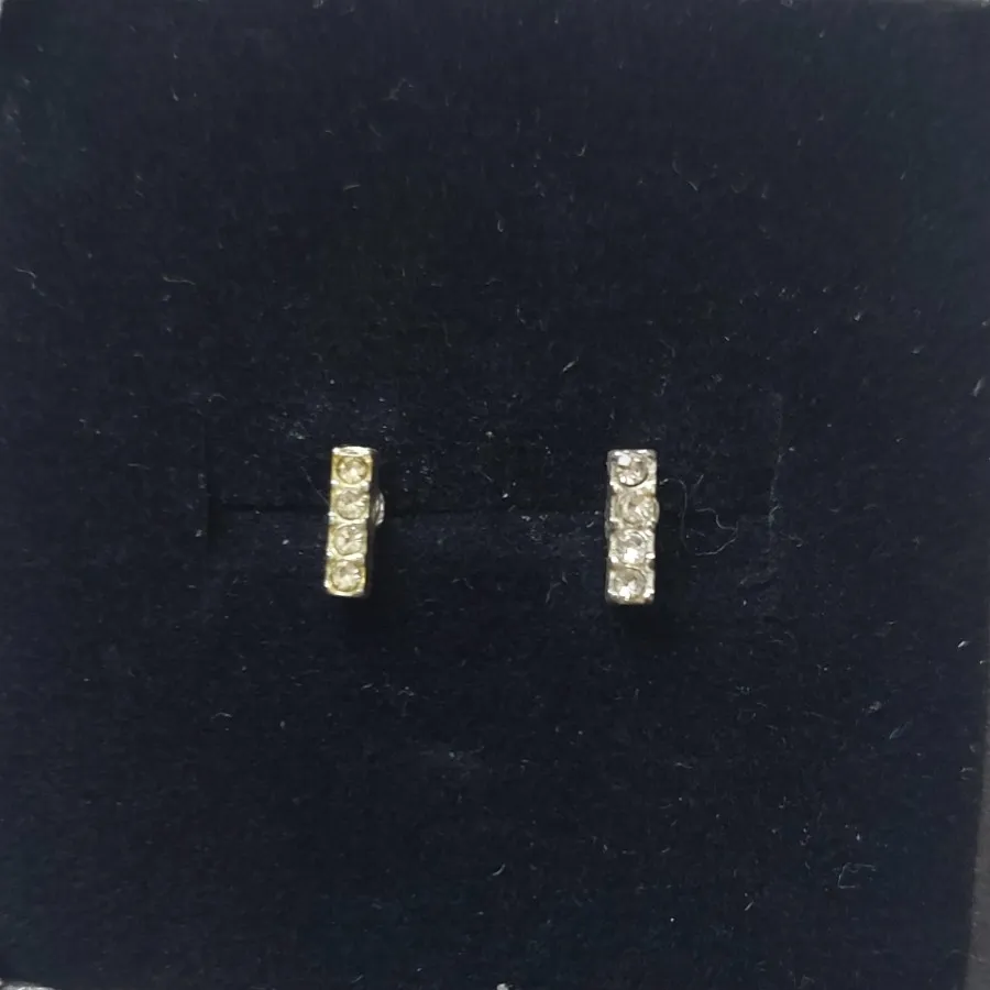 گوشواره های ریز h&m