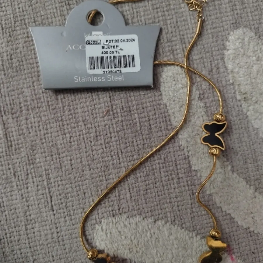 گردنبند استیل زیبا و گوش