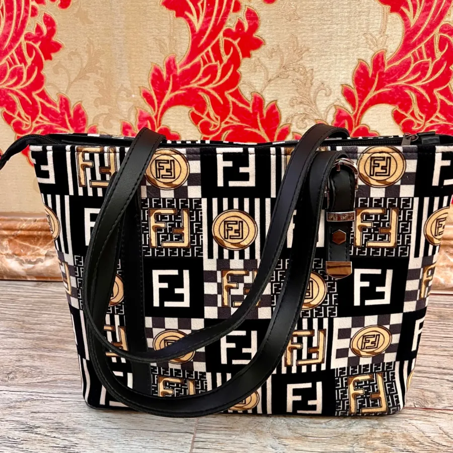 کیف همراه روسری