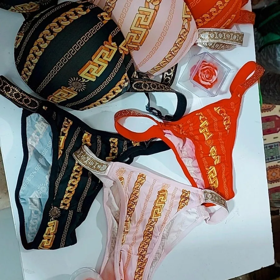 ست سوتین وشورت نیم اسفنجی