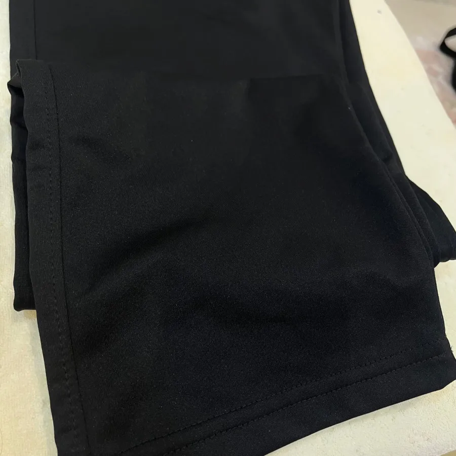 شلوار ورزشی