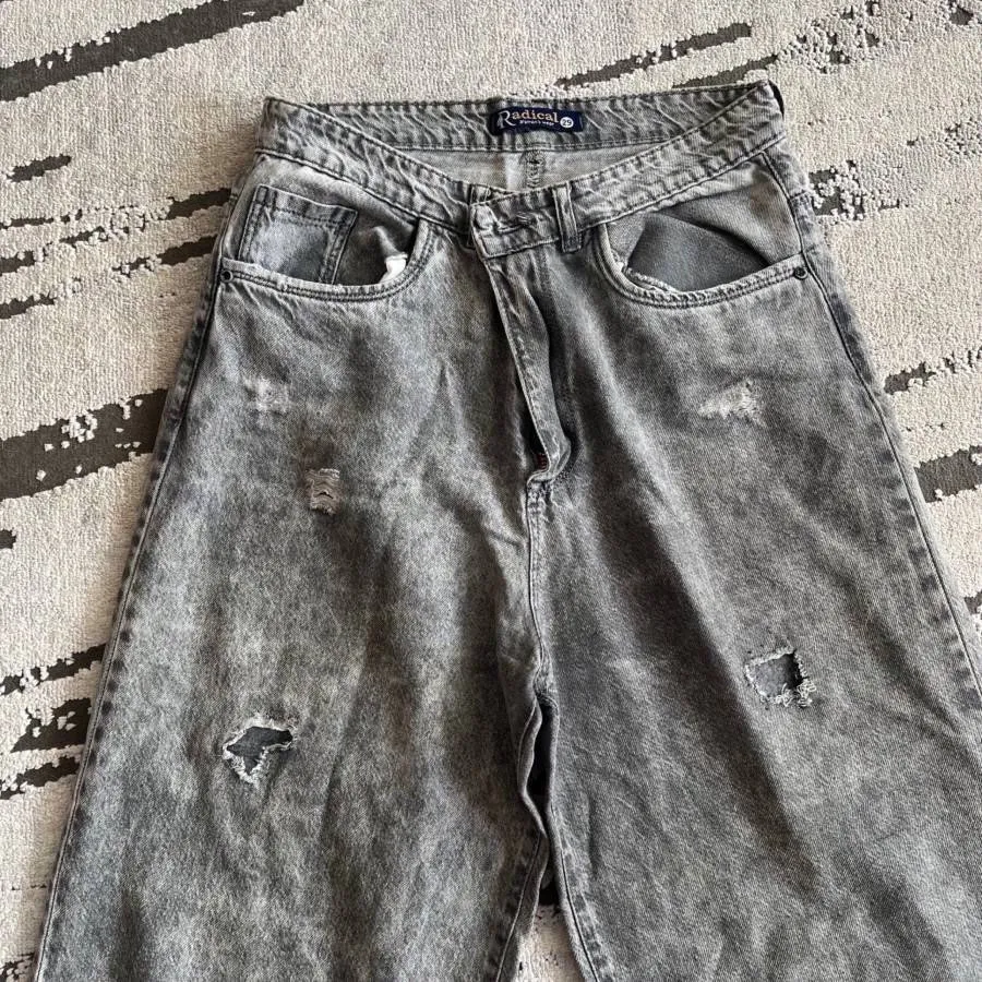 شلوار جین بگ طوسی