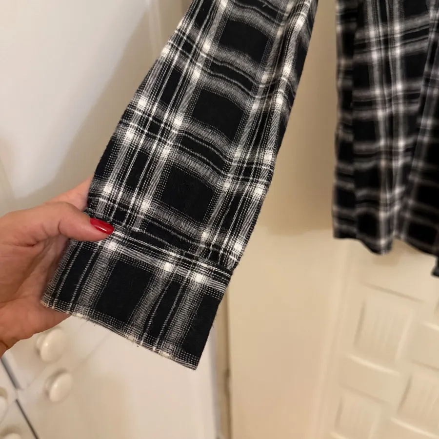 پیراهن پشمی