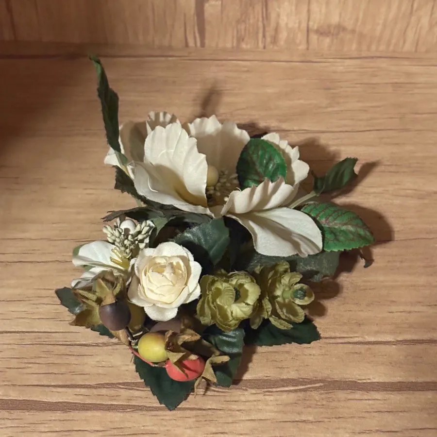 گل مصنوعی جای شمع