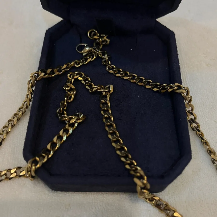 گردنبند کارتیر