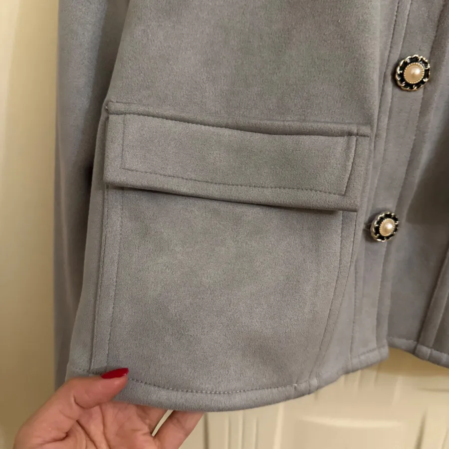 کراپ کت سوییت