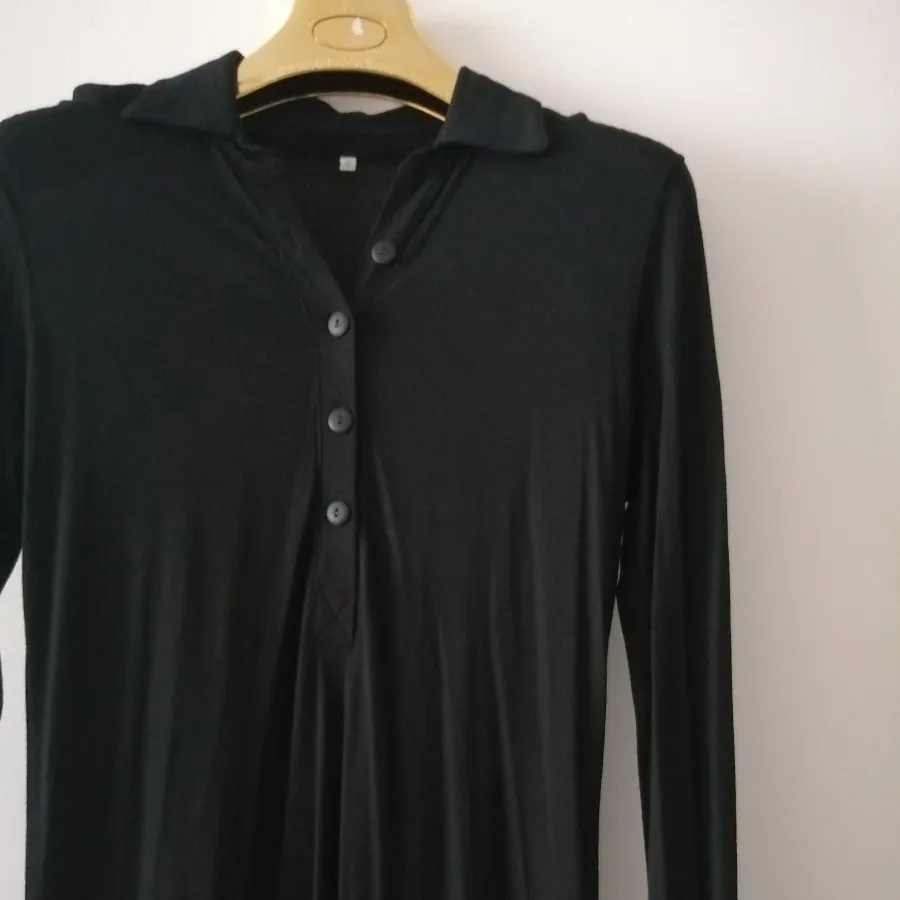 پیراهن مشکی