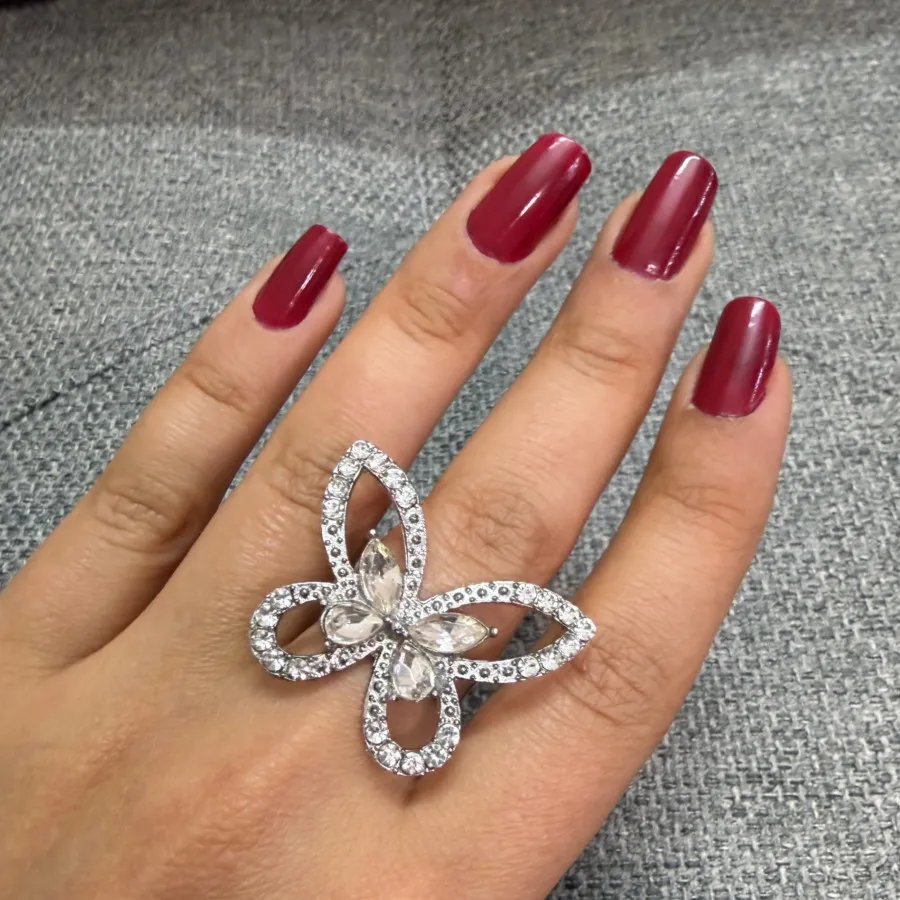 انگشتر پروانه کاملا نو