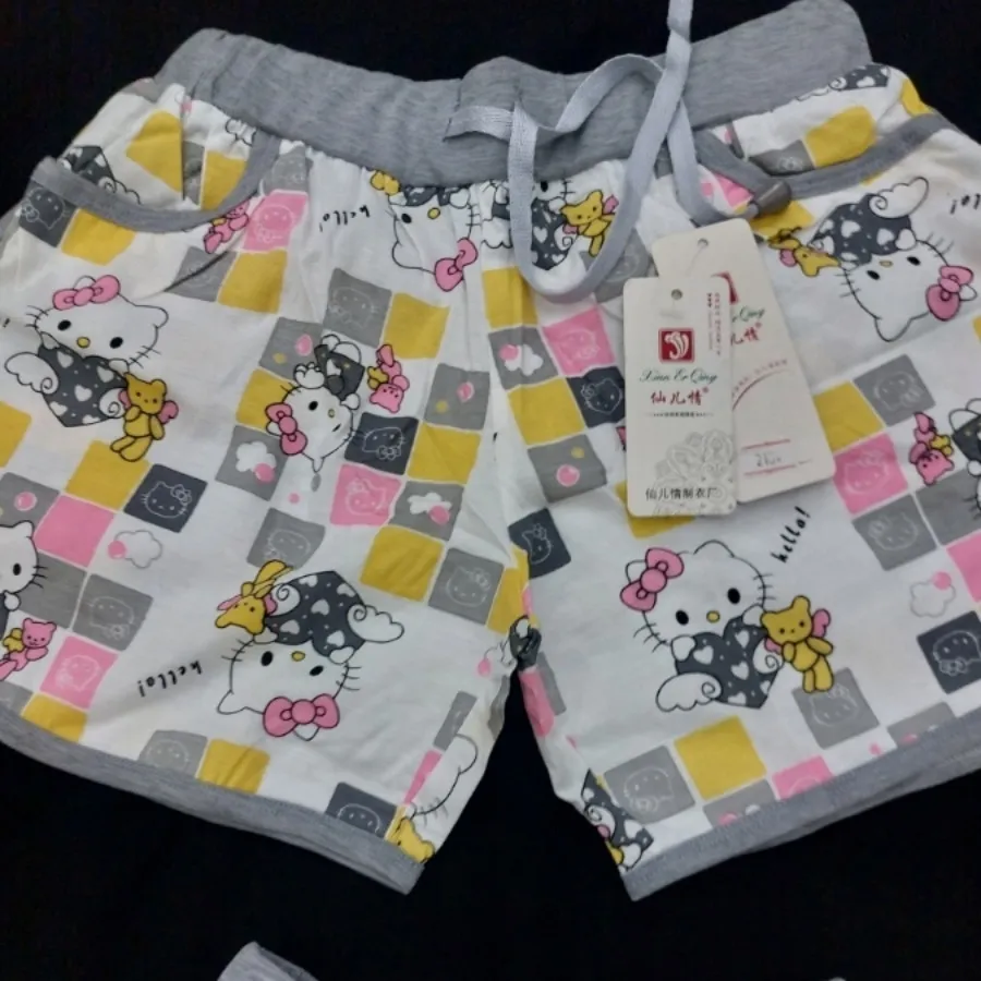 شلوارک/شورتک زنانه