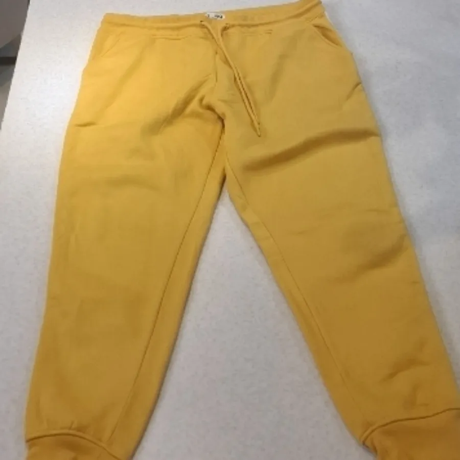 شلوار زنانه