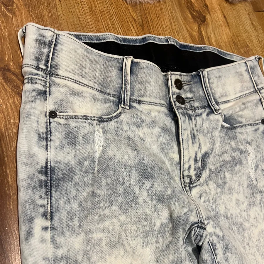 شلوار جین اسکینی