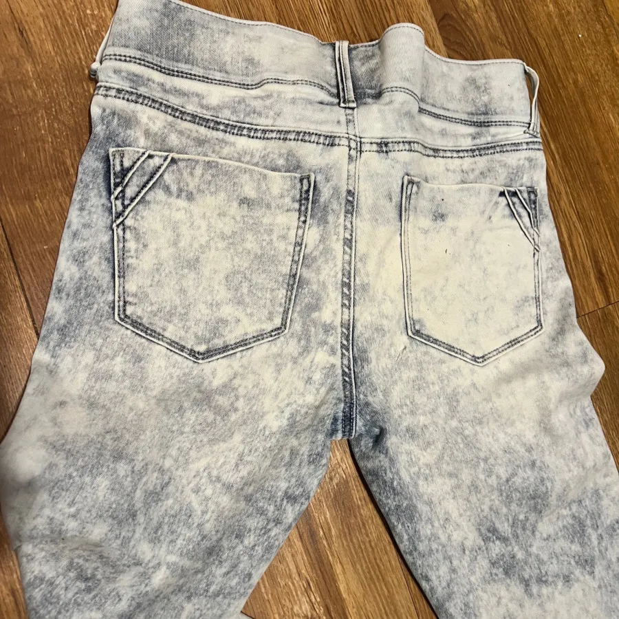 شلوار جین اسکینی