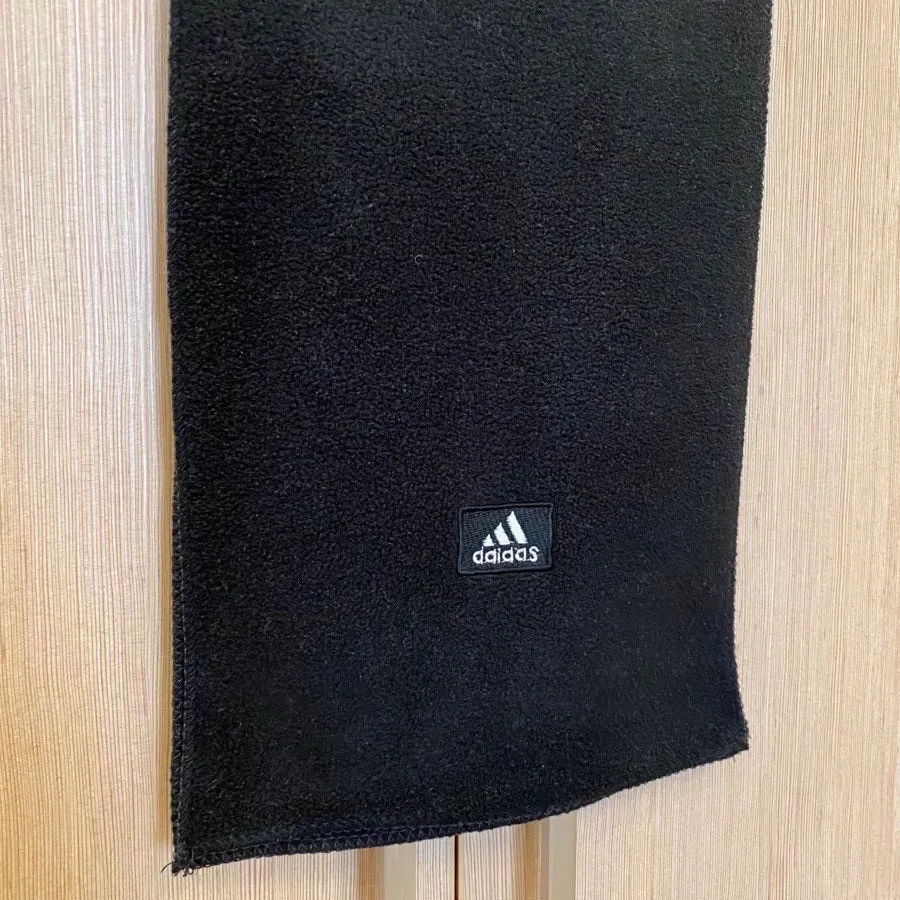 شال گردن حوله ای آدیداس