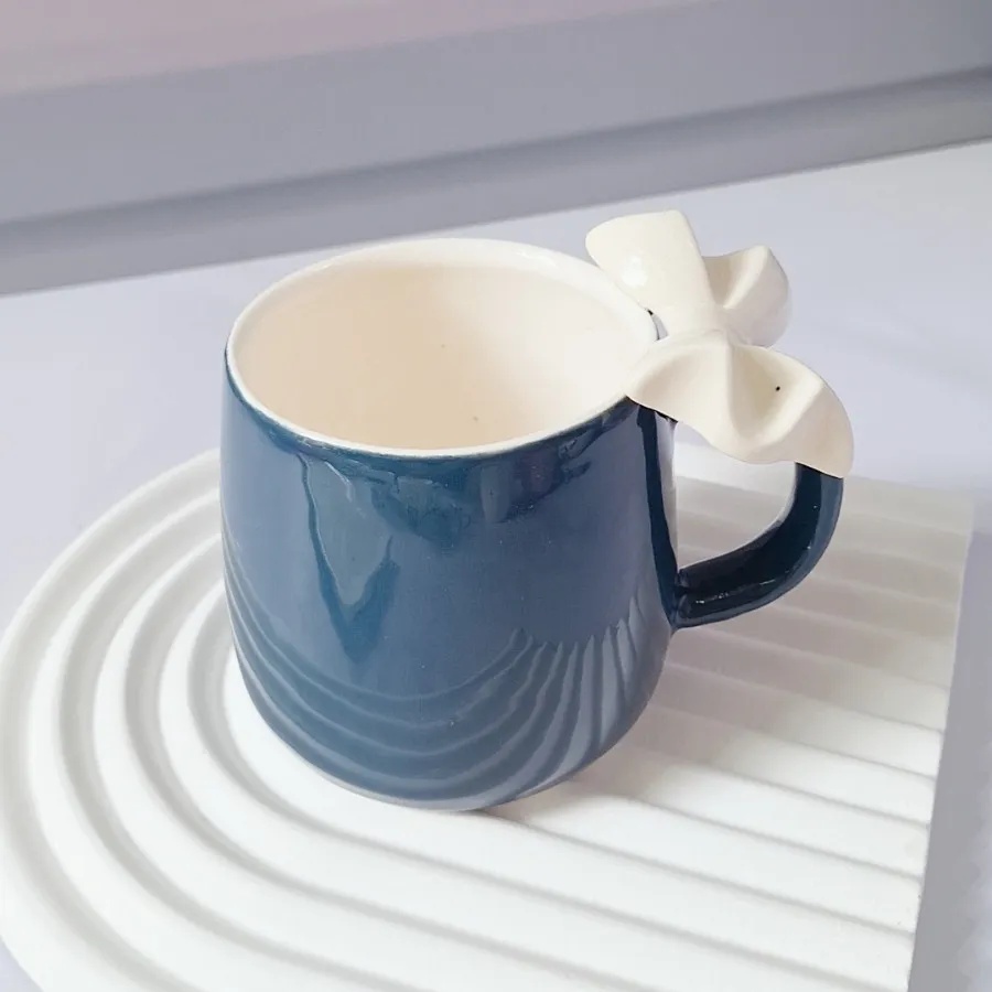 ماگ پاپیونی