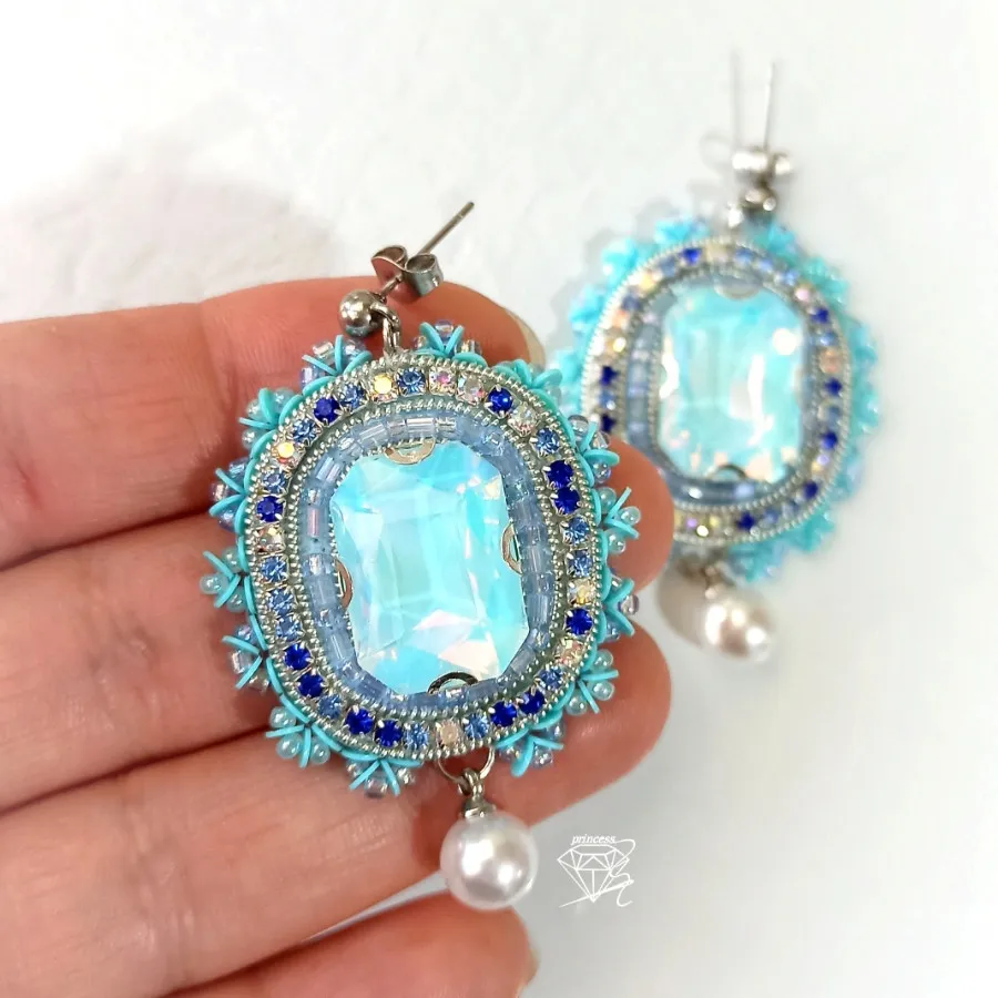 گوشواره جواهردوزی آبی