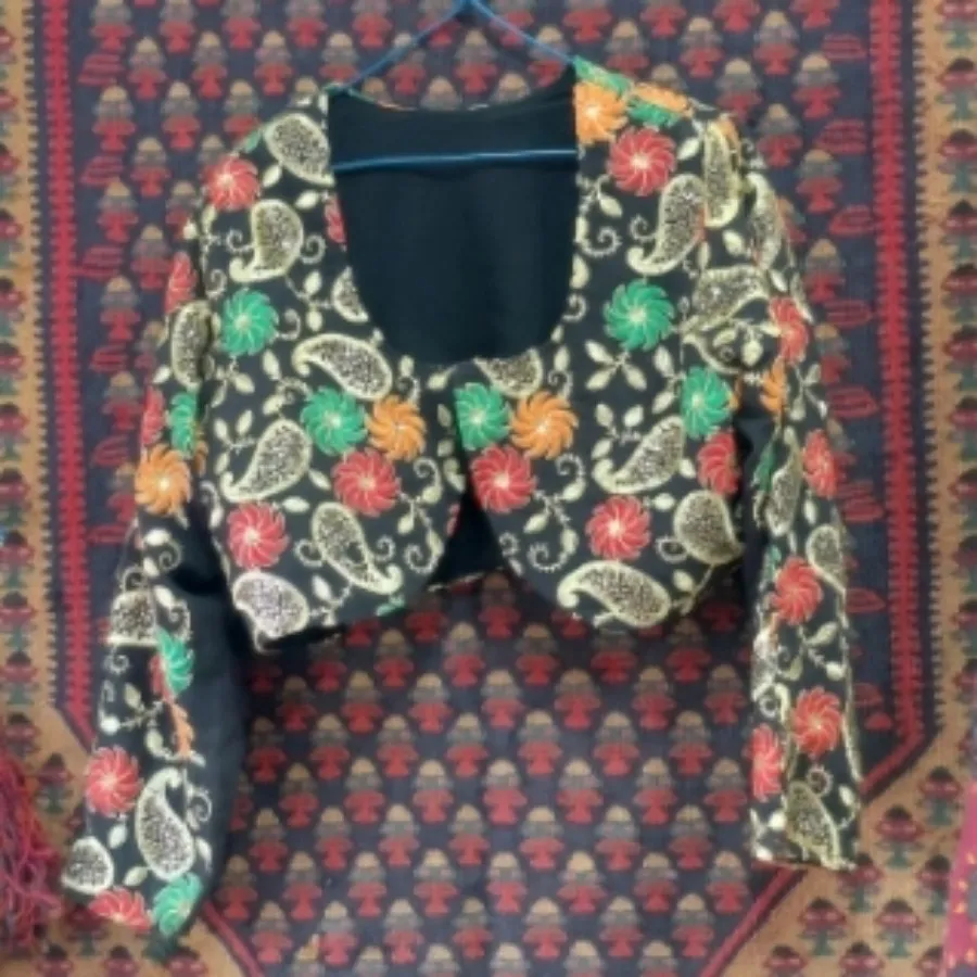 کراپ کت سوزن دوزی