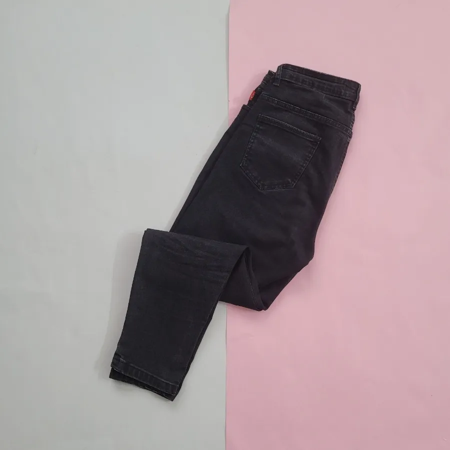 شلوار جین مام فیت