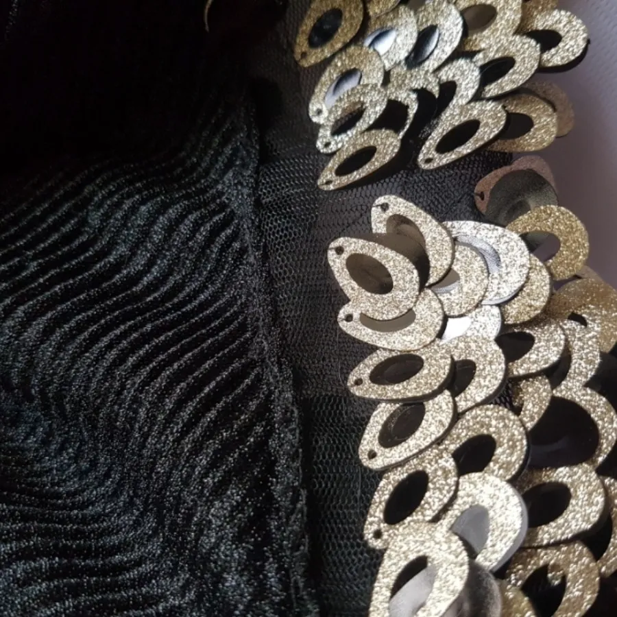 شال مشکی مجلسی