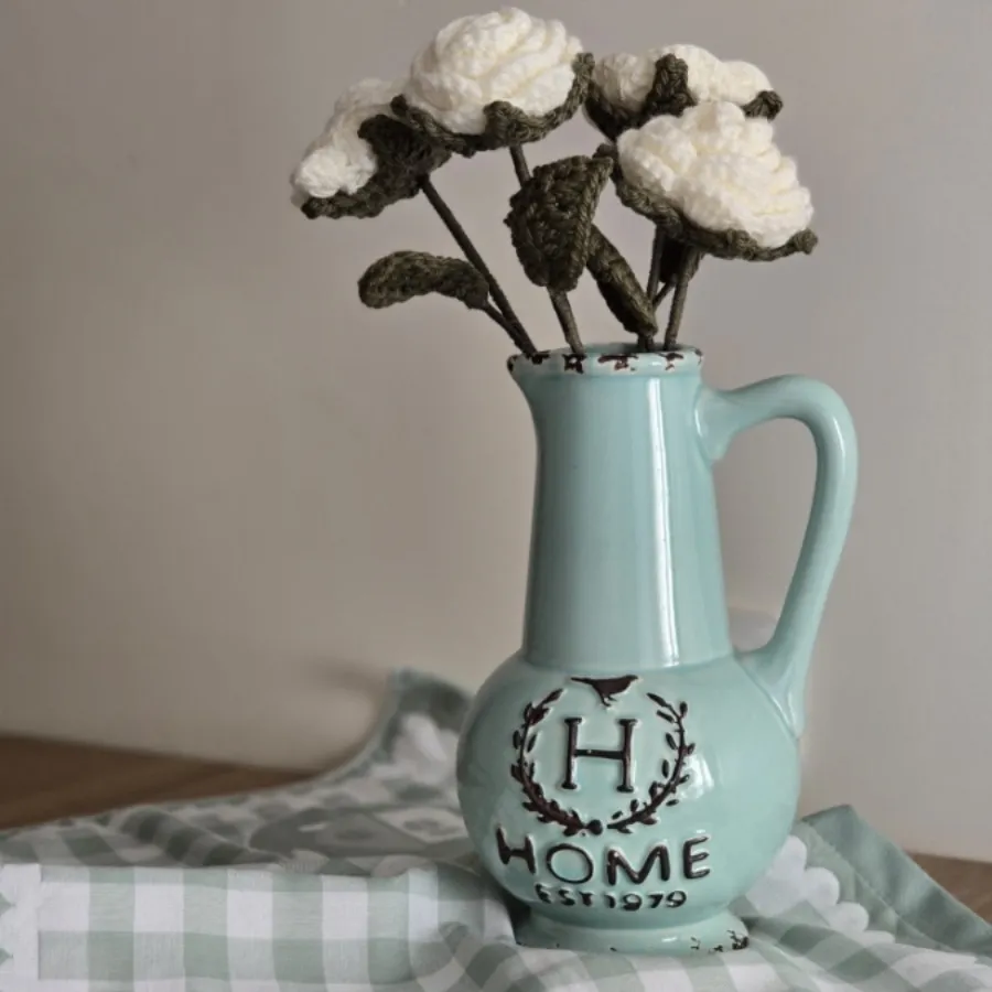 گل رز سفید بافتنی شاخه ای