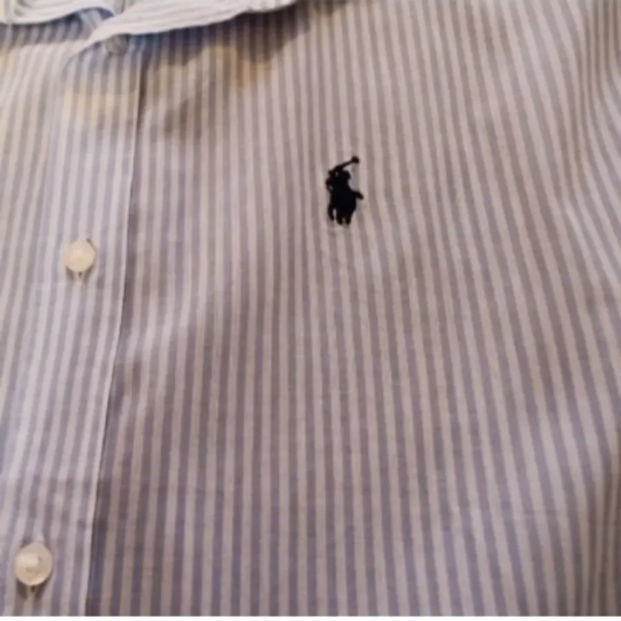 پیراهن مردانه