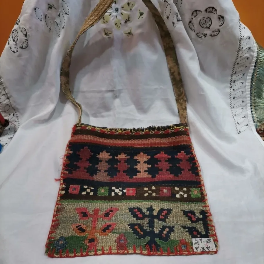 کیف سنتی دوشی