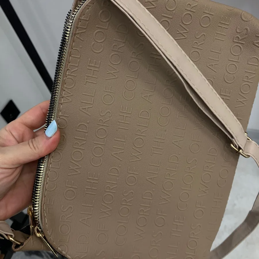 کیف دوشی زنانه