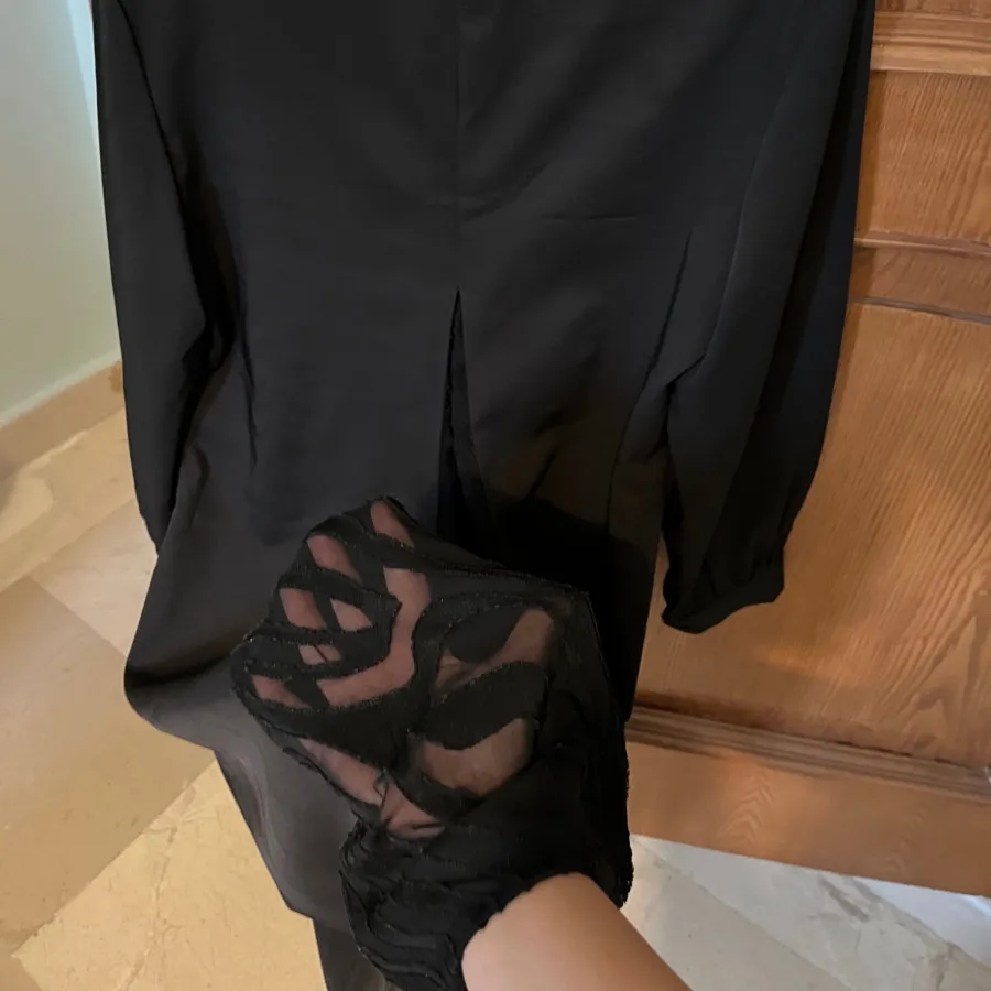 مانتو ساده مشکی