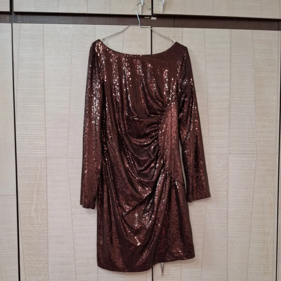 پیراهن مجلسی پولکی