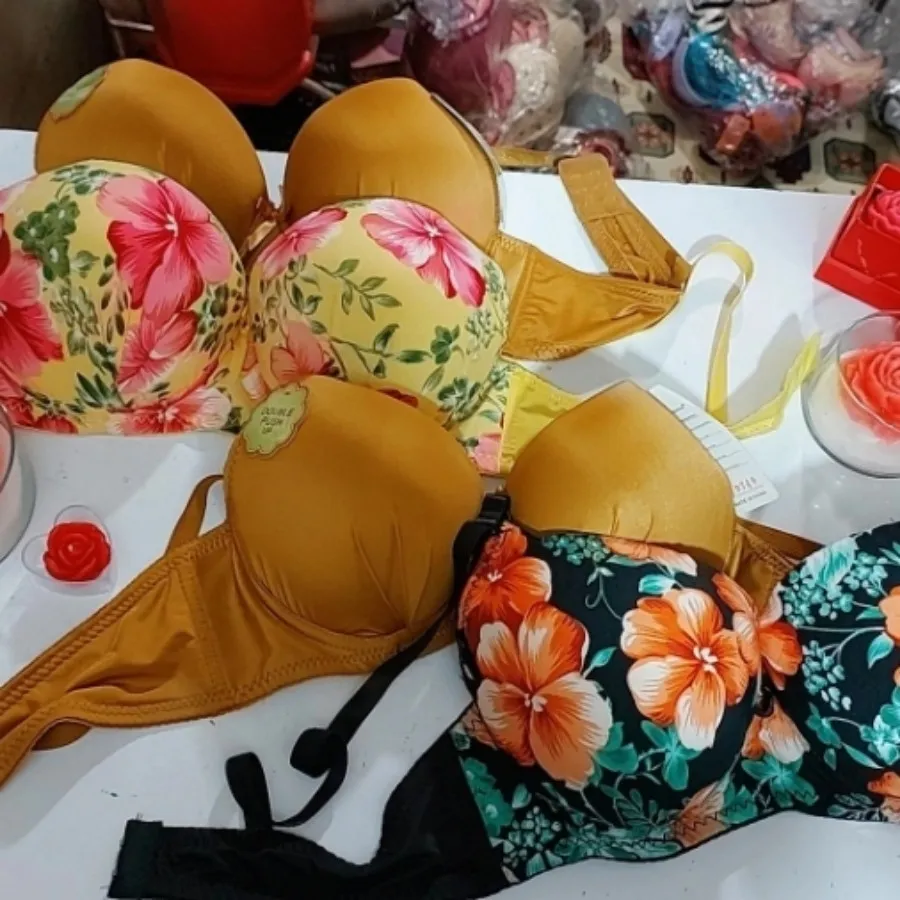 سوتین اسفنجی