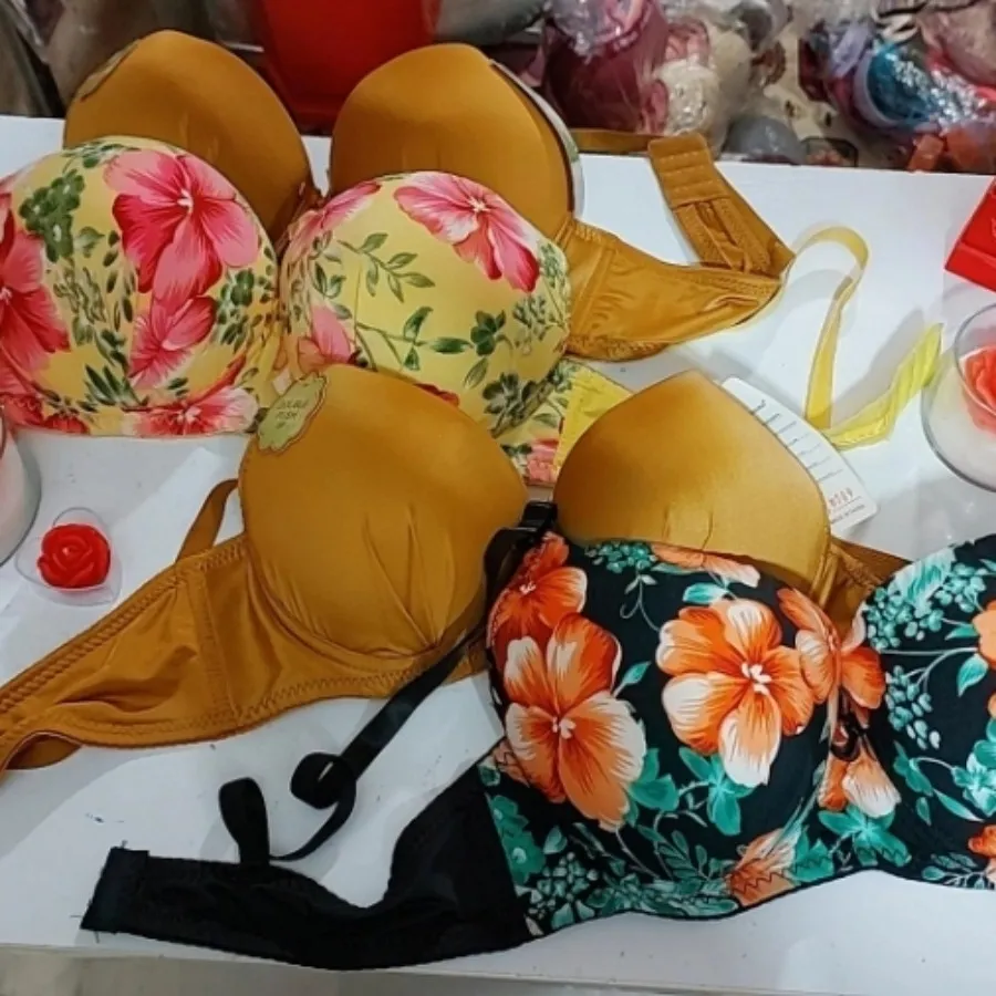 سوتین اسفنجی